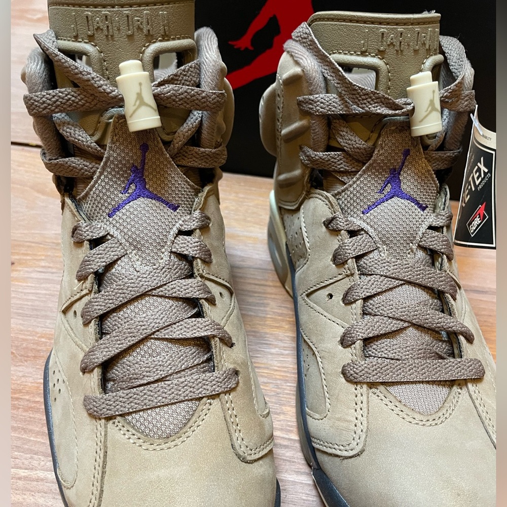NEW IN BOX JORDAN WOMEN'S 6 RETRO GTX BROWN KELP / TEAM GOLD - SHADOW BROWN - Picture 12 of 16